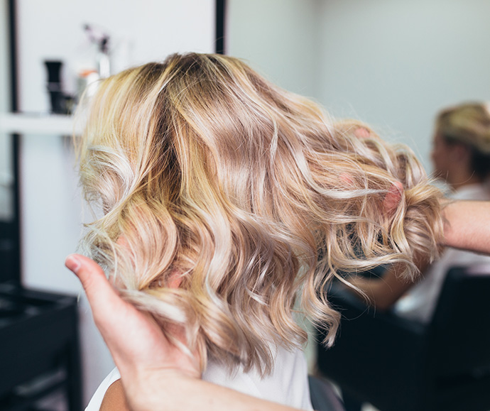 Perfectly Imperfect Messy Hairstyles for All Lengths - Monat Canada English