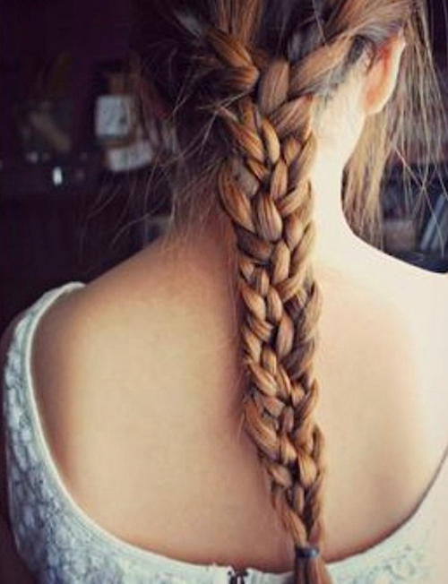 Trendy Braided Hairstyles To Try This Summer!