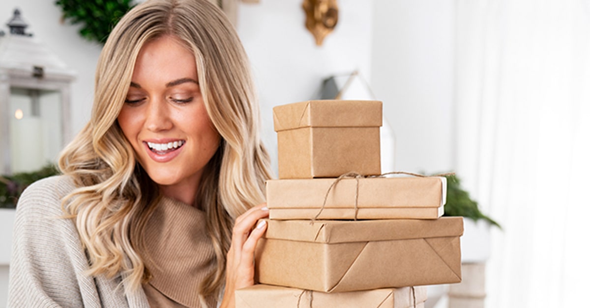 HEADER_Happy_Healthy_Holiday_Hair_v1-FT-IMG-BLOG-min HEADER_Happy_Healthy_Holiday_Hair_v1-FT-IMG-BLOG-min